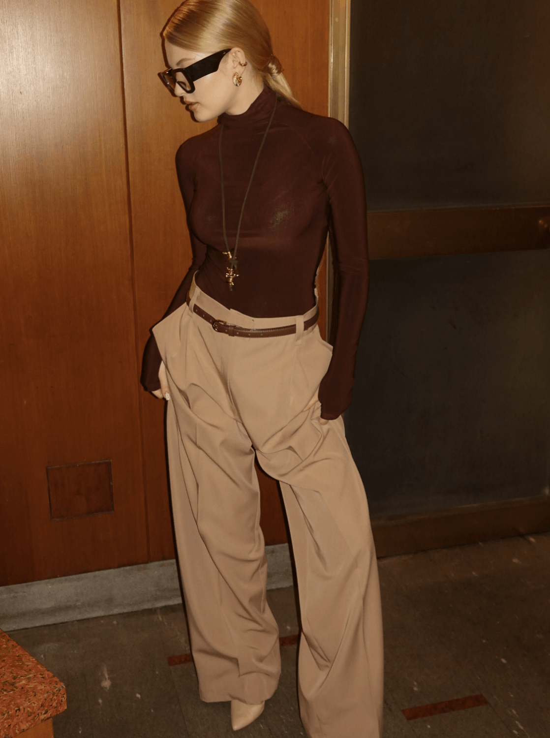 Beige classic trousers